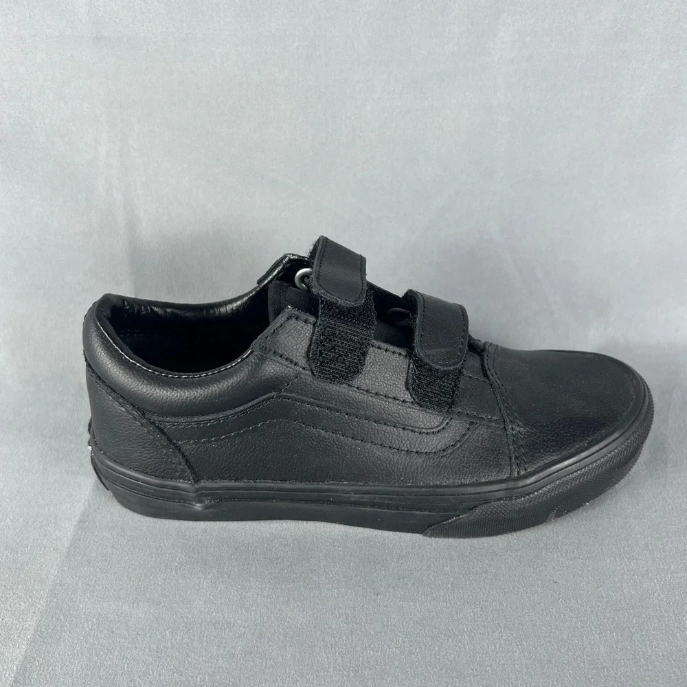 Vans Classic Old Skool Sneakers Kids US 2 Black Low Top Round Toe Hook & Loop